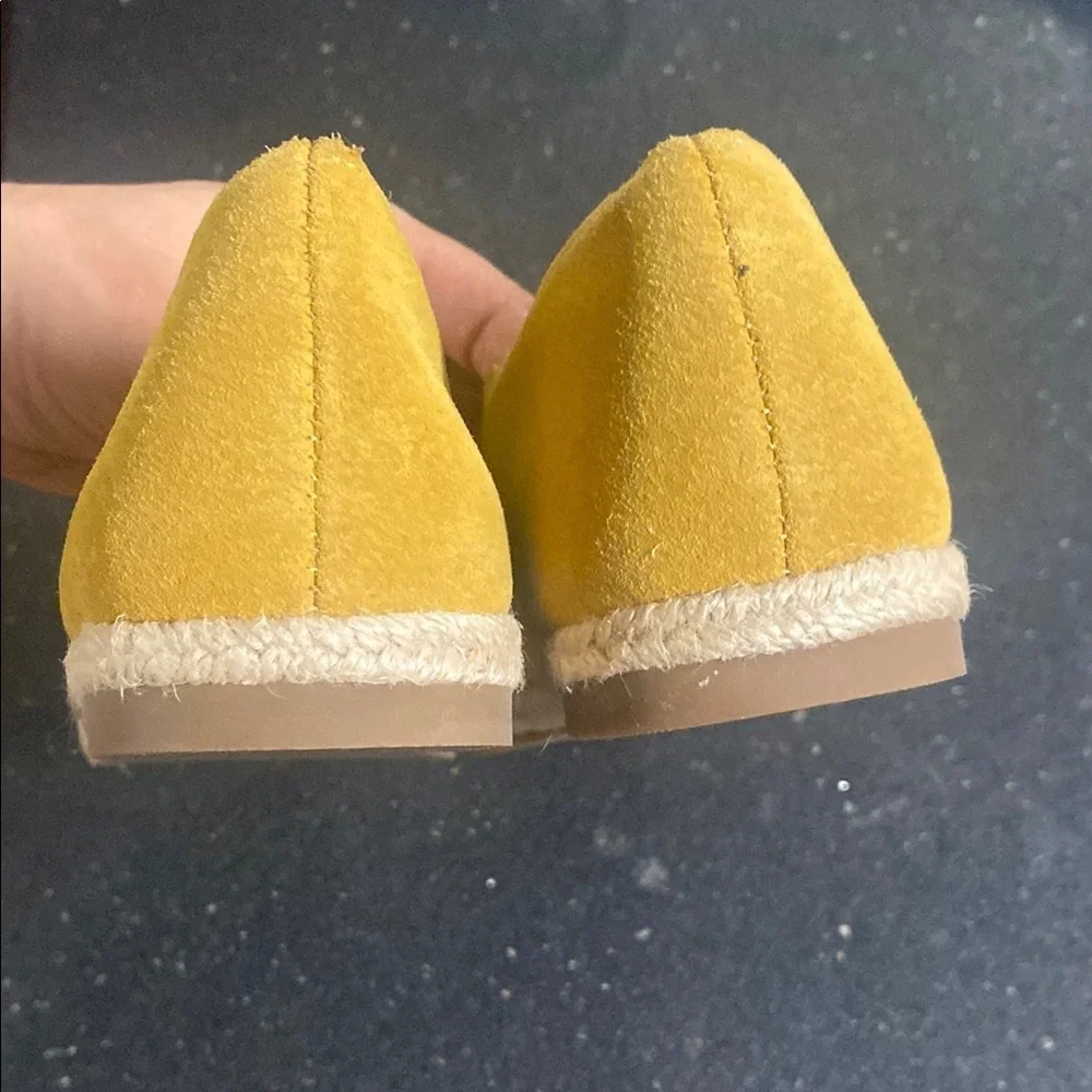 Isaac Mizrahi Women's Yellow Espadrille Flats
